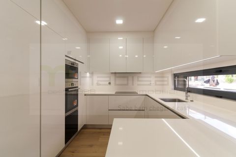 Villa i Loures, Lisbon, Loures - € 850.000 | Ref: D326 - foto 15