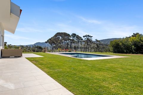 Villa i Almocageme, Lisbon, Almocageme - € 2.590.000 | Ref: PROP-34418 - foto 3