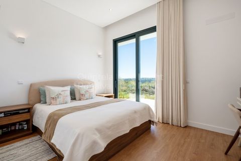 Villa i Almocageme, Lisbon, Almocageme - € 2.590.000 | Ref: PROP-34418 - foto 11