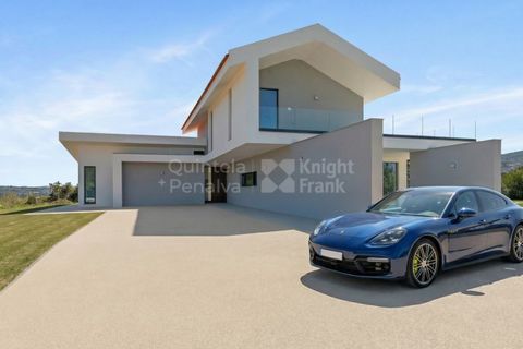Villa i Almocageme, Lisbon, Almocageme - € 2.590.000 | Ref: PROP-34418 - foto 27