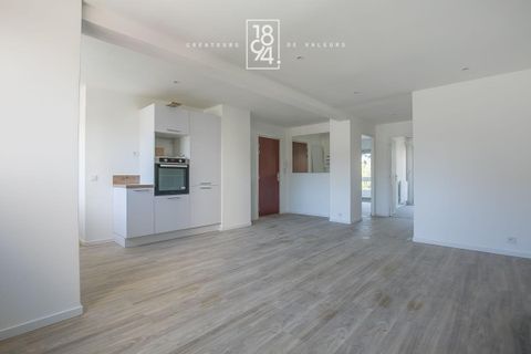 Leilighet i Marseille, Bouches-du-Rhone, Marseille - € 249 000 | Ref: 5E0O-H14-E20 - foto 2