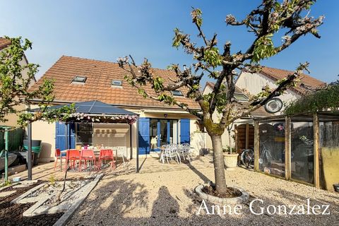 Villa a Orleans, Loiret, Orleans - € 299.900 | Ref: 340932719620 - foto 2