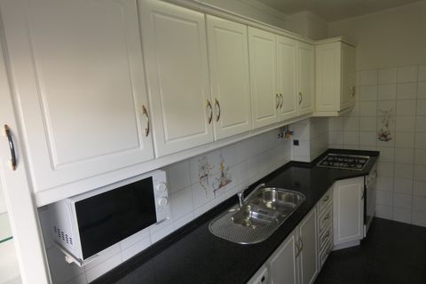 Lejlighed i Amadora, Lisbon, Amadora - € 350.000 | Ref: 001.044.130 - foto 3