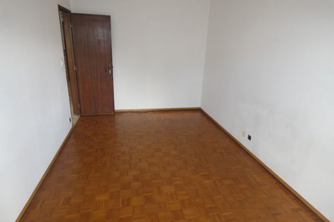 Lejlighed i Amadora, Lisbon, Amadora - € 350.000 | Ref: 001.044.130 - foto 8