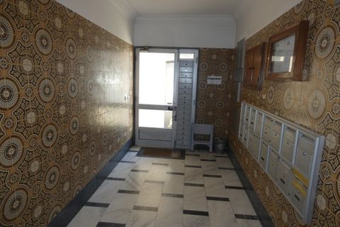 Lejlighed i Amadora, Lisbon, Amadora - € 350.000 | Ref: 001.044.130 - foto 23