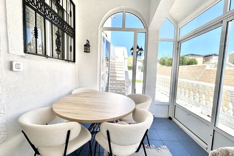 Byhus i Punta Prima, Alicante, Punta Prima - € 209.999 | Ref: AG19MLSC3883464 - foto 4