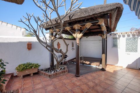 Villa a Estepona, Malaga, Estepona - € 1.050.000 | Ref: DPIc350323 - foto 16
