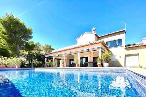Villa i Javea, Alicante, Javea - € 2.500.000 | Ref: LUX5923 - foto 23
