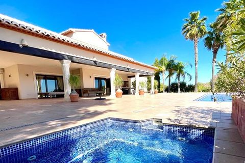Villa i Javea, Alicante, Javea - € 2.500.000 | Ref: LUX5923 - foto 25