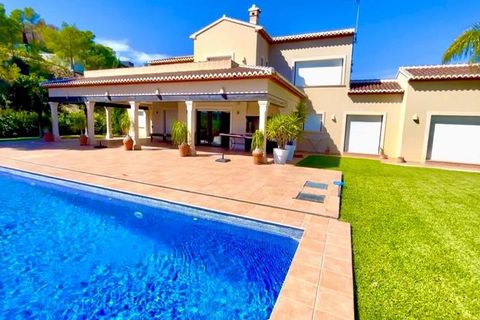 Villa i Javea, Alicante, Javea - € 2.500.000 | Ref: LUX5923 - foto 26