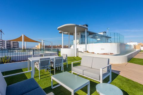 Leilighet i Punta Prima, Alicante, Punta Prima - € 519 000 | Ref: R-58786 - foto 44