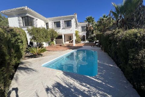 Villa i La Duquesa, Malaga, La Duquesa - € 795.000 | Ref: SMSD4197 - foto 1