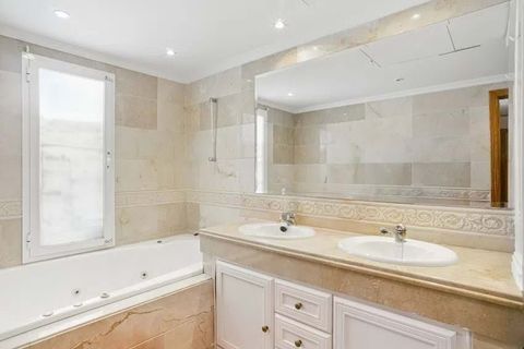 Penthouse i Marbella, Malaga, Marbella - € 670 000 | Ref: SMSM0879 - foto 16