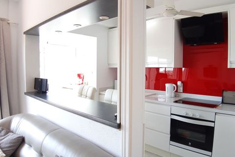 Lejlighed i Fuengirola, Malaga, Fuengirola - € 329.000 | Ref: R5361898 - foto 12