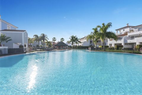 Lejlighed i Estepona, Malaga, Estepona - € 420.000 | Ref: R5361883 - foto 2