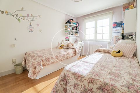 Villa a Madrid, Madrid, Madrid - € 1.660.000 | Ref: VMO2512003 - foto 23