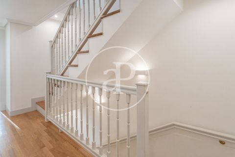 Villa a Madrid, Madrid, Madrid - € 1.660.000 | Ref: VMO2512003 - foto 36