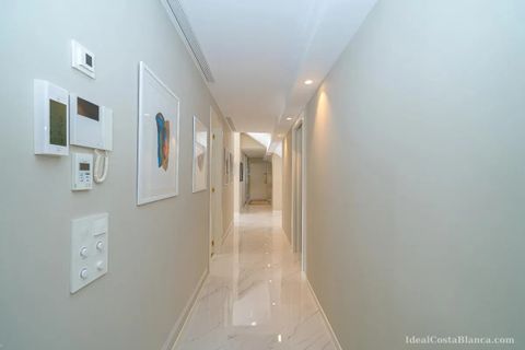 Penthouse in Altea, Alicante, Altea - € 1.495.000 | Ref: 2786-C - Foto 11