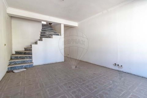 Villa a Seixal, Setubal, Seixal - € 480.000 | Ref: 123741264-24 - foto 13