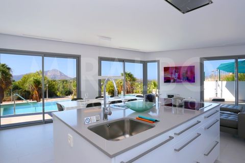 Villa a Cap Martin, Alicante, Cap Martin - € 1.100.000 | Ref: MRD5-0235 - foto 5