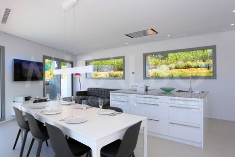 Villa a Cap Martin, Alicante, Cap Martin - € 1.100.000 | Ref: MRD5-0235 - foto 8