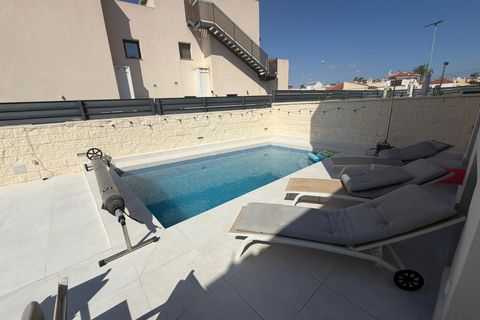 Rækkehus i Ciudad Quesada, Alicante, Ciudad Quesada - € 459.000 | Ref: 321 - foto 2