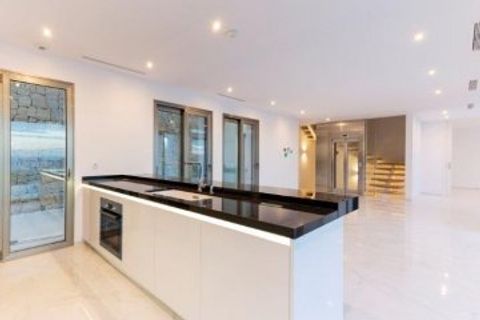 Villa a Alicante, Alicante, Alicante - € 1.975.000 | Ref: spky11266420 - foto 5