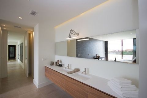 Villa a Alicante, Alicante, Alicante - € 1.975.000 | Ref: spky11266423 - foto 5