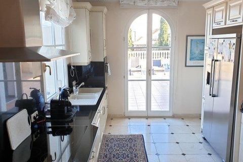 Villa a Alicante, Alicante, Alicante - € 1.599.000 | Ref: spky11266412 - foto 10