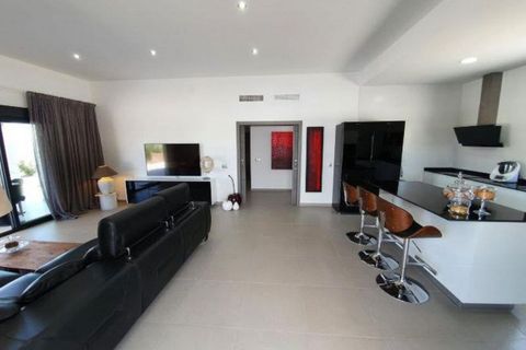 Villa a Alicante, Alicante, Alicante - € 385.000 | Ref: spky11049490 - foto 10