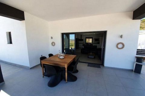 Villa a Alicante, Alicante, Alicante - € 385.000 | Ref: spky11049490 - foto 26