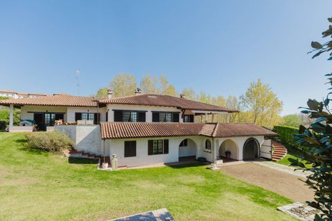 Villa i Sumirago, Varese, Sumirago - € 780.000 | Ref: VA/3032 - foto 6