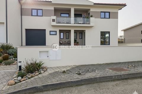 Villa i Eixo e Eirol, Aveiro, Eixo e Eirol - € 335.000 | Ref: EC01-170 - foto 12