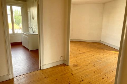 Lejlighed i Clermont-Ferrand, Puy-de-Dome, Clermont-Ferrand - € 745/måned | Ref: 3785 - foto 2