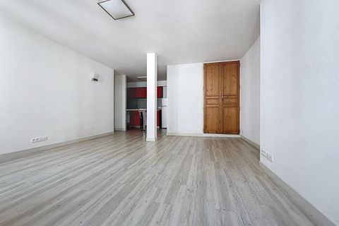 Lejlighed i Clermont-Ferrand, Puy-de-Dome, Clermont-Ferrand - € 650/måned | Ref: 3537 - foto 2