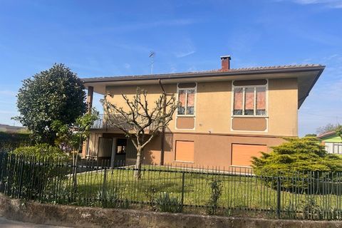 Villa a Castelfranco Veneto, Treviso, Castelfranco Veneto - € 250.000 | Ref: CVMS26001 - foto 4
