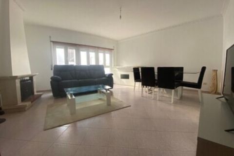 Apartament a Tomar, Santarem, Tomar - € 850/mes | Ref: A212026 - foto 3