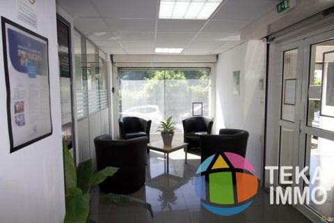 L'establiment comercial a Saint-Andre, La Reunion, Saint-Andre - € 31.200/mes | Ref: 6572 - foto 2