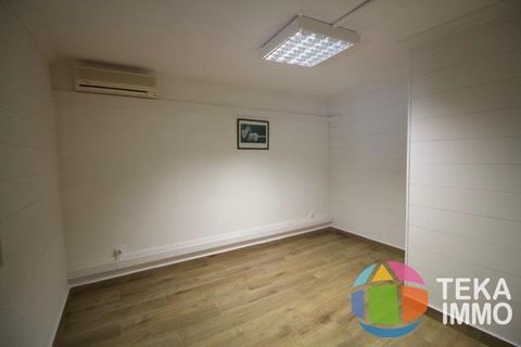 L'establiment comercial a Saint-Andre, La Reunion, Saint-Andre - € 17.400/mes | Ref: 6528 - foto 2
