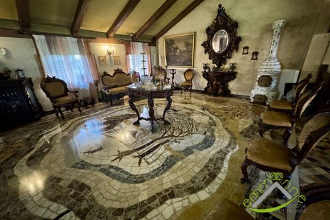 Villa i Mirano, Venice, Mirano - € 700.000 | Ref: MIRANO - foto 9