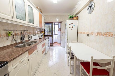 Leilighet i Queluz, Lisbon, Queluz - € 315 000 | Ref: C0483-01829 - foto 3