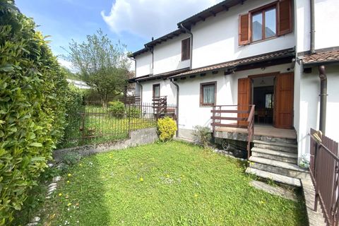 Villa i Centro Valle Intelvi, Como, Centro Valle Intelvi - € 210.000 | Ref: 464 - foto 1