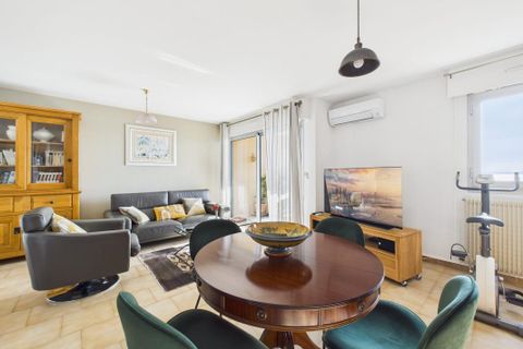 Lejlighed i Ajaccio, Corse-du-Sud, Ajaccio - € 350.000 | Ref: VA11599-MAXIMMO - foto 3