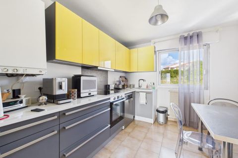 Lejlighed i Ajaccio, Corse-du-Sud, Ajaccio - € 350.000 | Ref: VA11599-MAXIMMO - foto 4