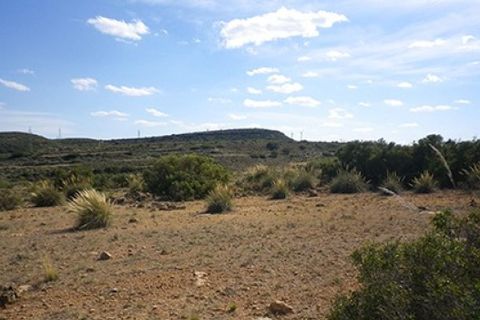 Helårsgrund i Almansa, Albacete, Almansa - € 20.000 | Ref: S-1494916 - foto 3