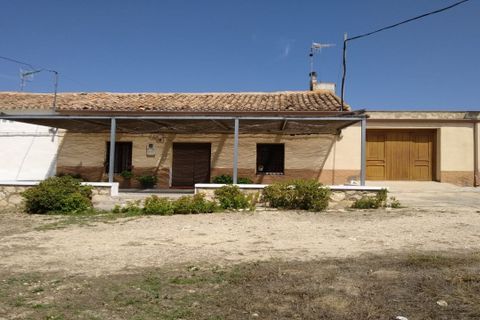 Villa i Alpera, Albacete, Alpera - € 130.000 | Ref: S-1495575 - foto 1