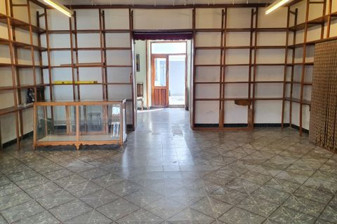 Erhvervsejendom i Ayora, Valencia, Ayora - € 125.000 | Ref: S-1495711 - foto 2