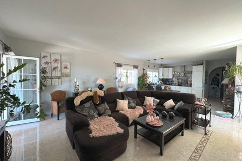 Villa a Cabanes, Castellon, Cabanes - € 610.000 | Ref: S-1595975 - foto 2