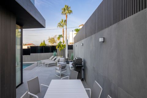 Villa en Albir, Alicante, Albir - € 1.950.000 | Ref: S-1596043 - photo 16