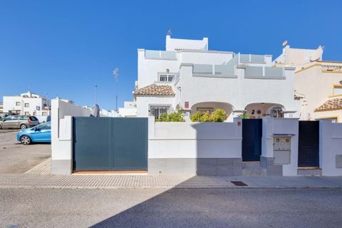 Rækkehus i Orihuela Costa, Alicante, Orihuela Costa - € 265.000 | Ref: SMBOC2769 - foto 2